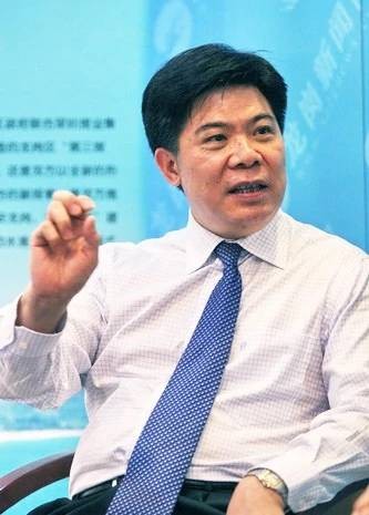钟华兴