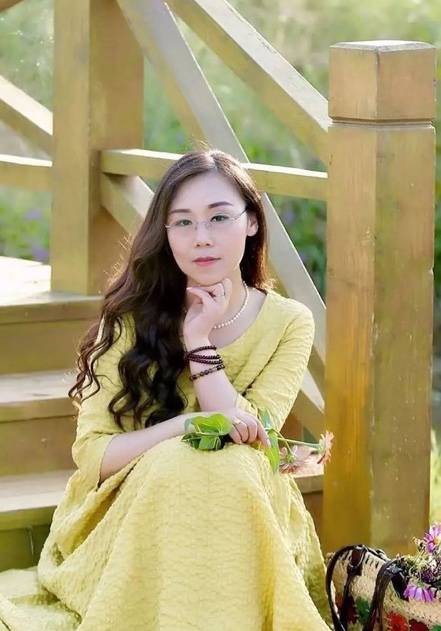 胭脂茉莉