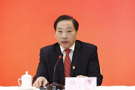 陈潇(湖南省委组织部副部长、省委编办主任)
