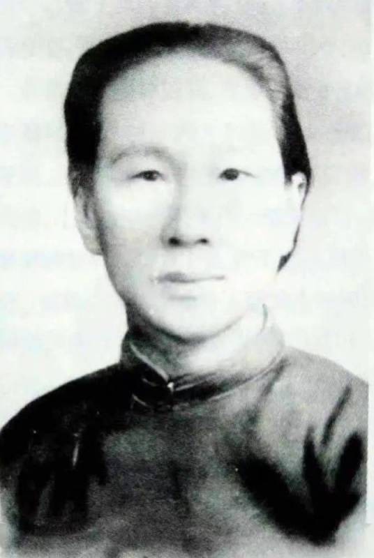 沈佩兰