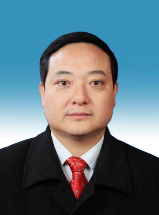 彭天华（湖北省宜昌市五峰土家族自治县民族宗教事务局党组书记、局长）