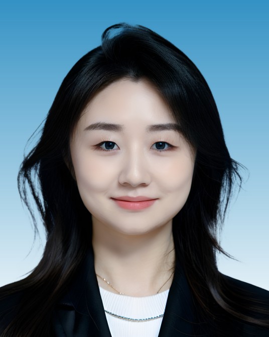 战鹰(中国女子职业围棋运动员)