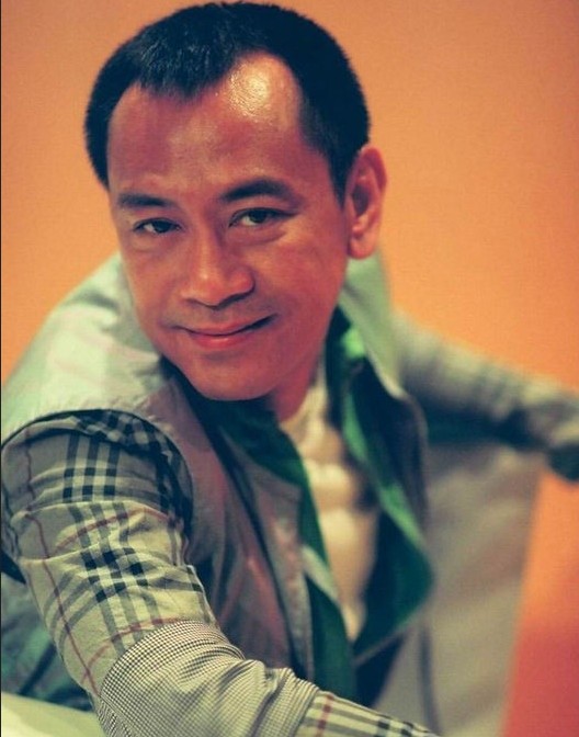 罗文（中国香港男歌手、音乐人、演员）