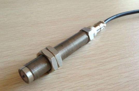 磁电转速传感器