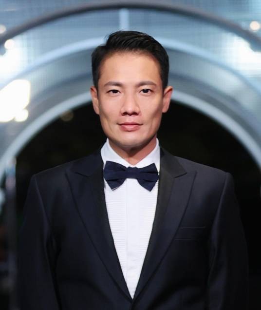 丁子高（中国香港流行乐男歌手）
