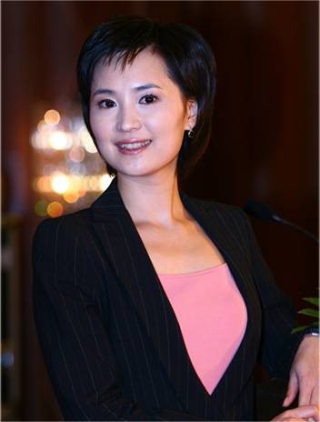 杨建群(北京电视台财经频道主持人)