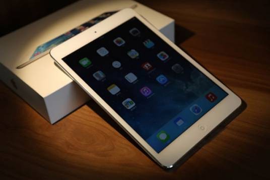 苹果iPad(5寸)