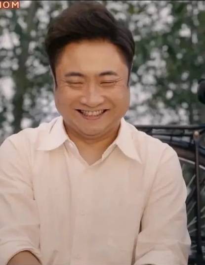 贾文田（电影《你好，李焕英》中的男主角）