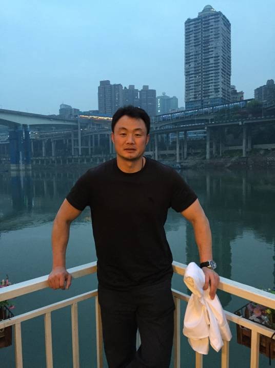 李杰(散打王,武术散打世界冠军)