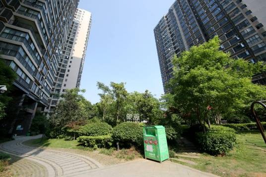 东岸城邦