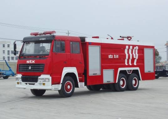 斯太尔消防车