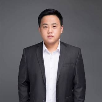 宋俊伟（亲家集团创始人）