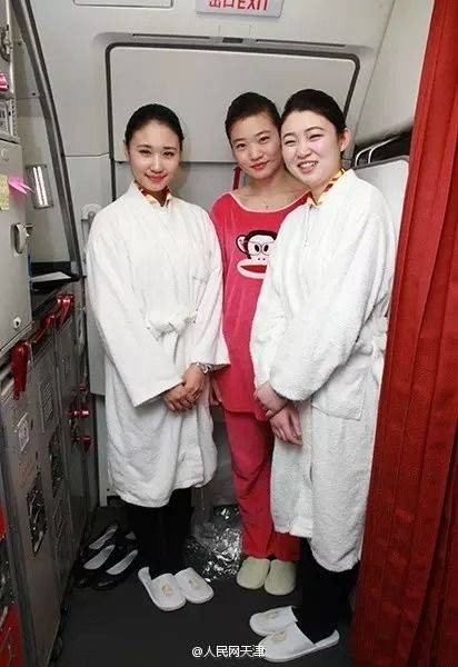 睡衣空姐
