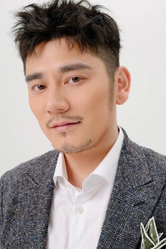 钱枫(中国内地男主持人、演员)