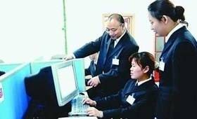 涉外保险（本国经济单位对外经济贸易、对外合作和各种对外交往活动提供经济补偿的保险种类）