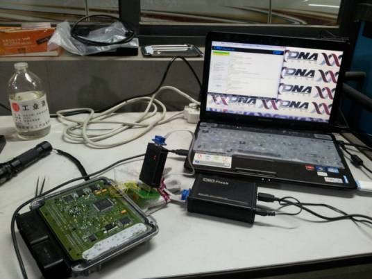 刷ECU
