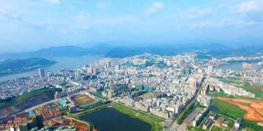郁南县
