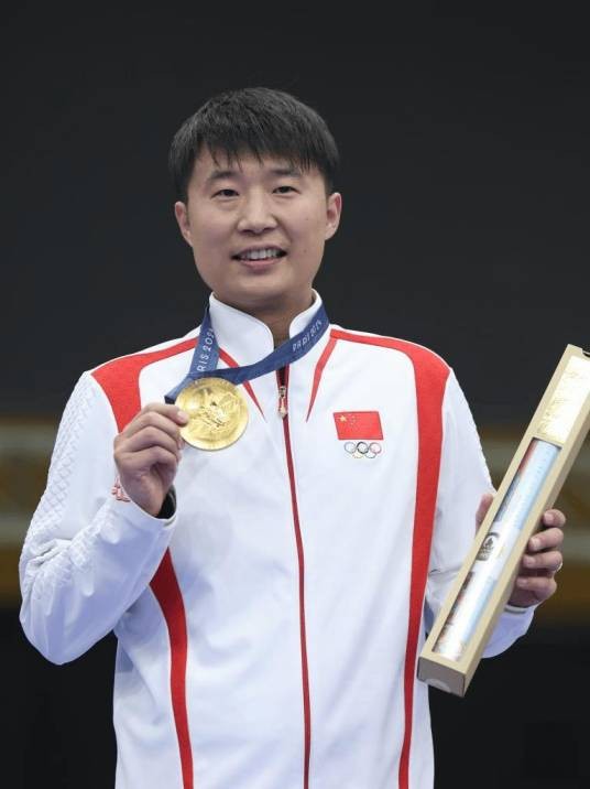 李越宏(中国男子射击运动员、巴黎奥运会金牌获得者)