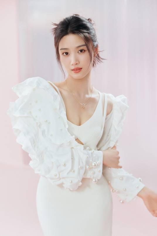 卢昱晓