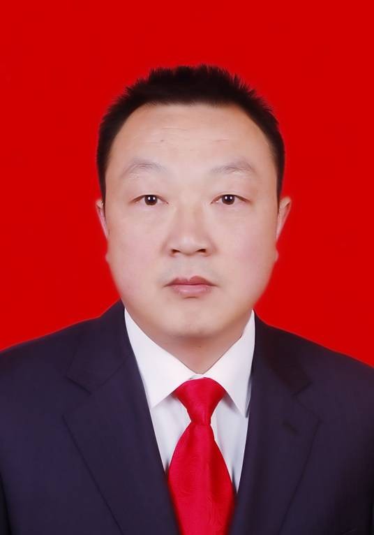 邓文明(陕西省安康市平利县委常委、政法委书记)