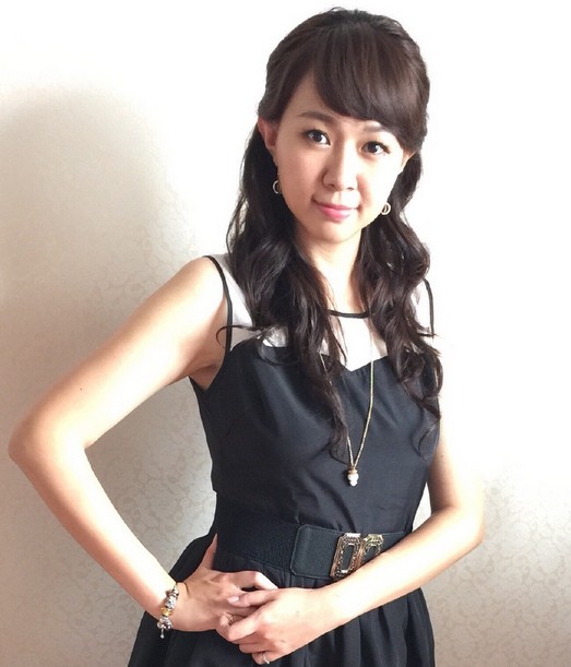 走过咖啡屋（卓依婷演唱歌曲）