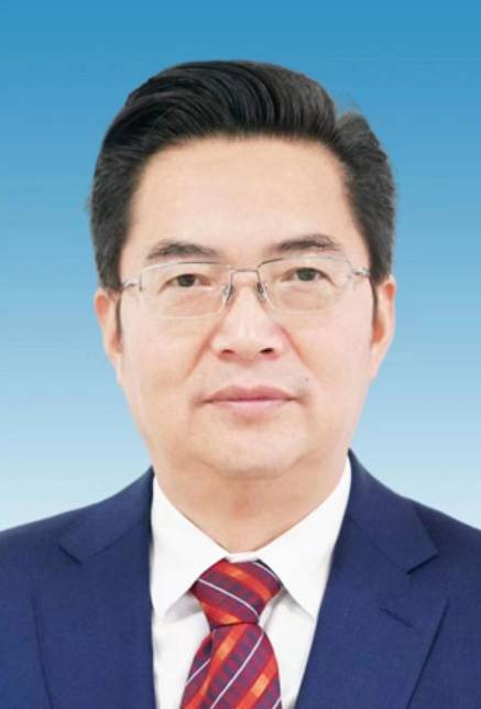 李志强(四川省雅安市人大常委会副主任、市委秘书长)