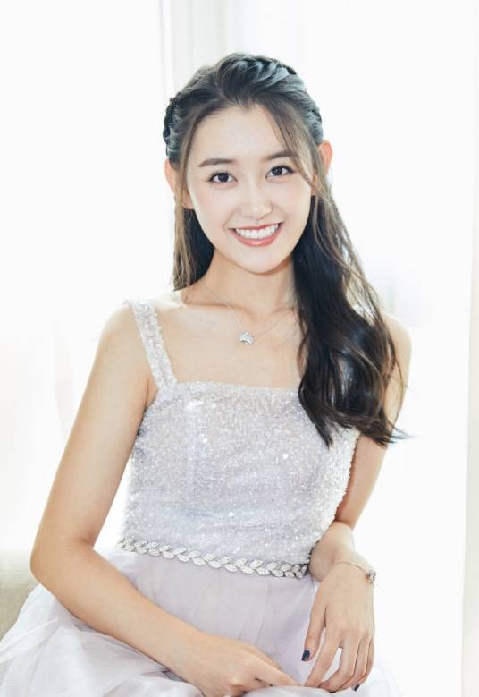 蒋依依(中国内地影视女演员)