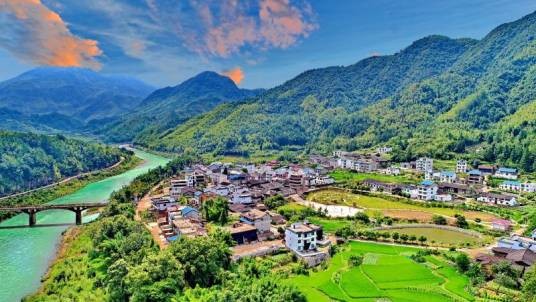 福湖村