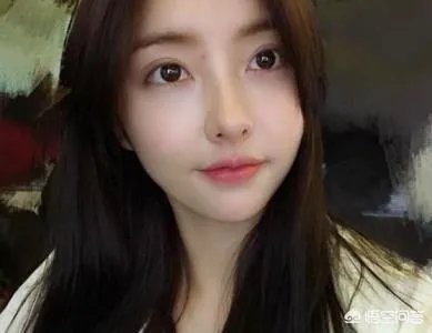 王思聪前女友豆得儿现身《快乐大本营》,为何分手后豆得儿颜值下降的如此之快?
