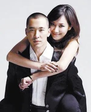 徐静蕾和黄立行相恋多年为何迟迟不结婚?
