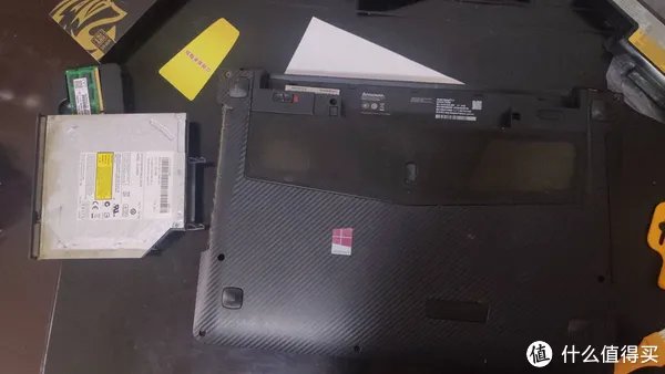 Y430P拆机:安装内存+清灰