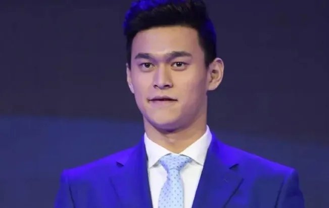 孙杨在《吐槽大会》上霸气喊话霍顿的行为,如何看待?