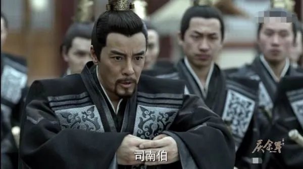 《鹤唳华亭》到底比《庆余年》差在哪里?