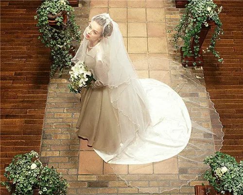 北京婚纱品牌有哪些 婚纱定制需要多少天