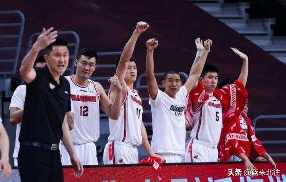 7月16日,广东男篮VS广厦男篮,师徒见面比赛看点如何?杜锋能否拿到二十六连胜?