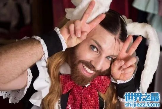 胡子小姐Ladybeard资料,异装癖换上男装帅瞎了