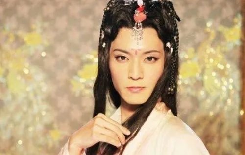 《天天有喜》里面的兔儿神这么可爱是谁演的?