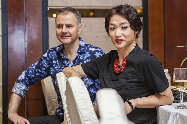 艺人 金星 到底是男的还是女的啊?