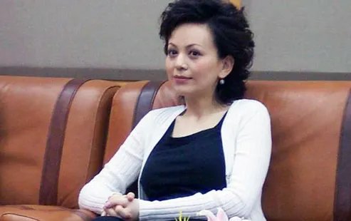 网传《怦然再心动》和王琳约会的男嘉宾方磊骗婚,节目组是否存在选人不当?