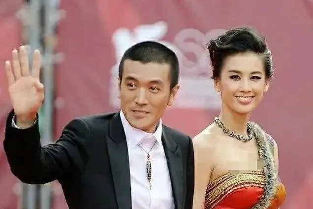 才刚把老婆捧红,他又准备送女儿出道,杨子的造星能力如何?