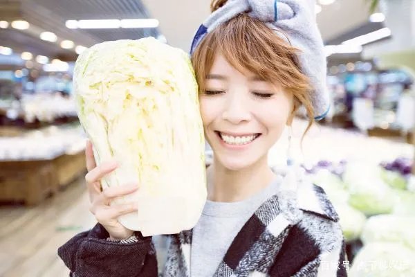 黄雅莉16岁出道,30岁依旧为梦前行,而今怎么样了?