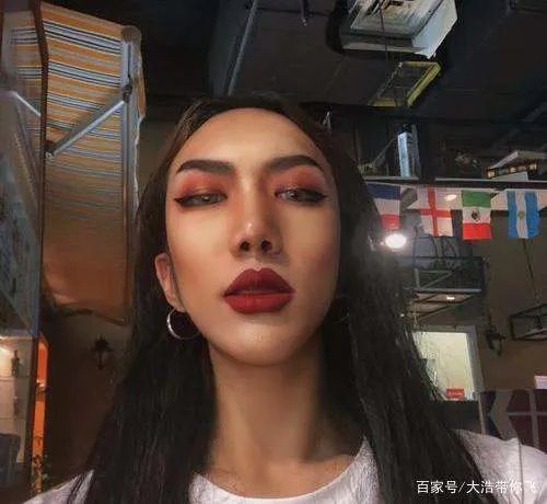 韩佩泉为什么不跟辛巴了?