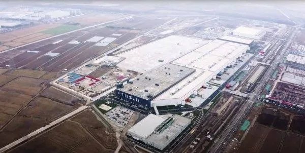 上海工厂产能增加，国产Model 3将开始出口欧洲地区，年产15万辆