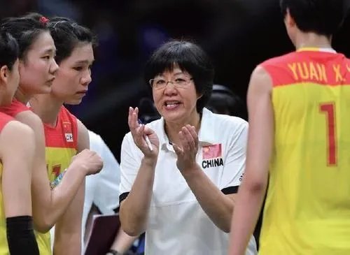 郎平回应何时退休称“快了”！为何她会选择在中国女排辉煌时期考虑退休？