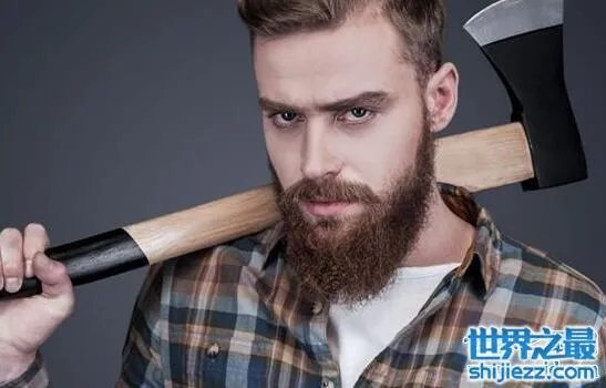 胡子小姐Ladybeard资料,异装癖换上男装帅瞎了