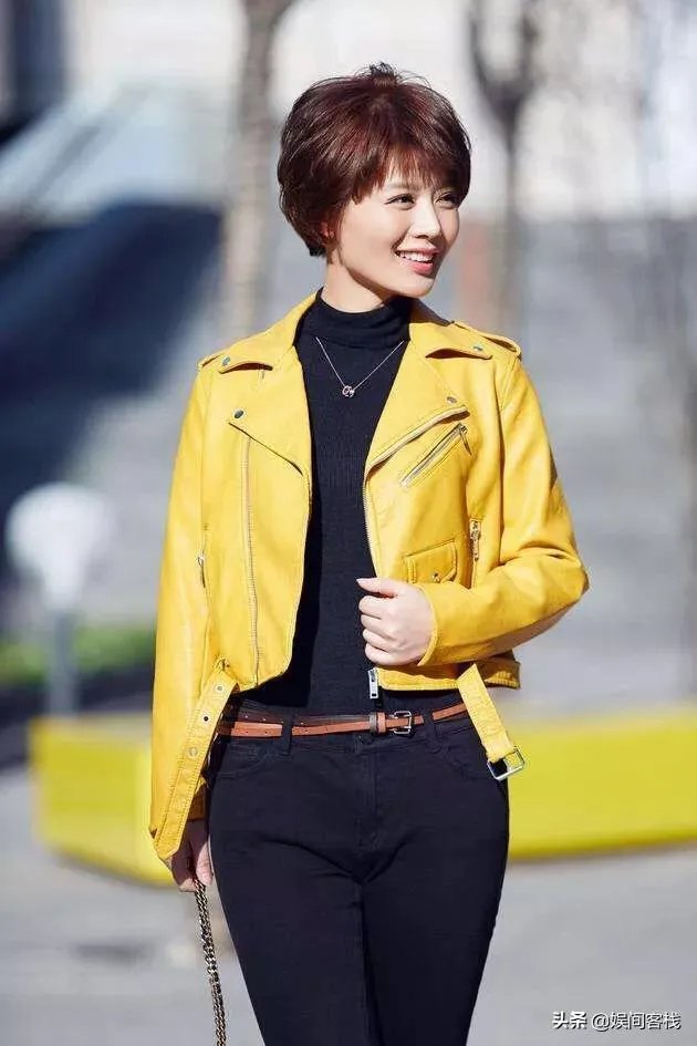 与傅程鹏离婚后,独自抚养儿子的程愫现状怎么样了?