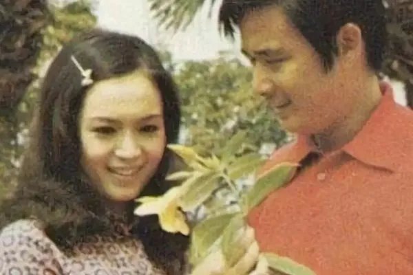 为什么侯佩岑名媛人生的背后,是一个臭名昭著的母亲?