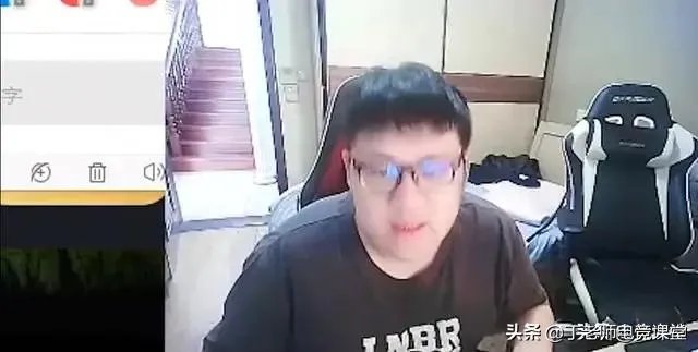 JKL再爆猛料!加盟RNG把小虎挤成上单,Uzi变成中单,狼行直接退役,你怎么看?