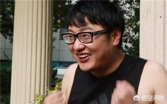 Uzi韩服晋级赛再被演,解说Joker却极力洗白演员,网友直接怒怼,你怎么看?