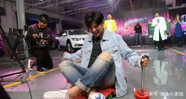高晓攀、闫佳宝已经离开了德云社,为什么还和德云社关系那么好?